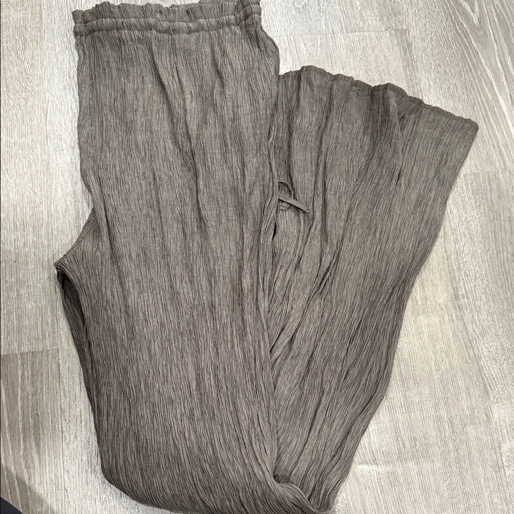 ZARA Gray Pleated Wide-Leg Stretch Pants with Pockets & Drawstring